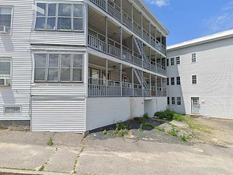 121 Rumford Ave #1 — Photo 1