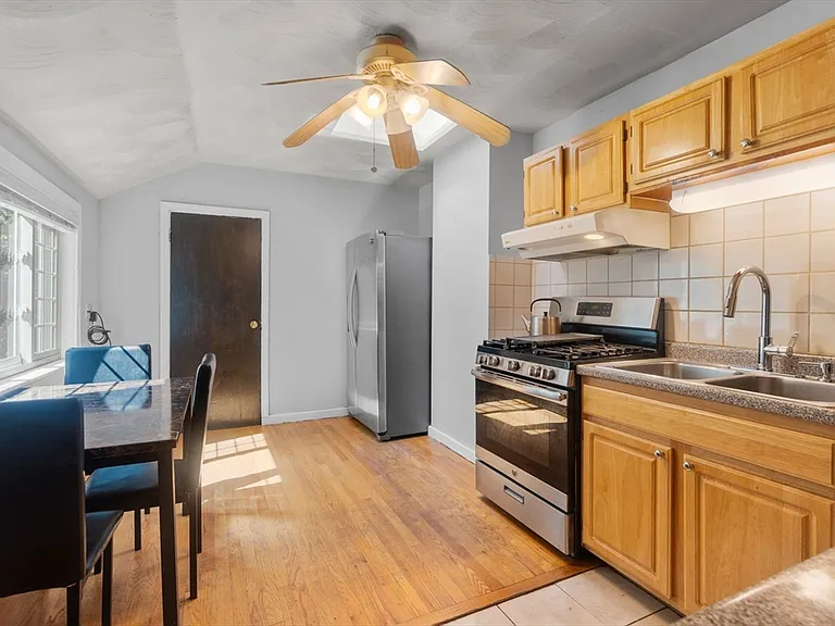 101 Mount Pleasant Ave #101 — Photo 12