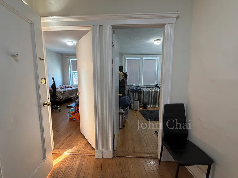 127 Sutherland Rd #I — Photo 24