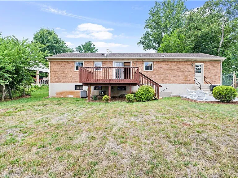 6743 Jasmine Cir — Photo 15