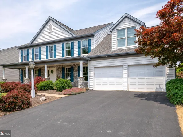 141 Meadow Creek Dr, Landisville, PA 17538