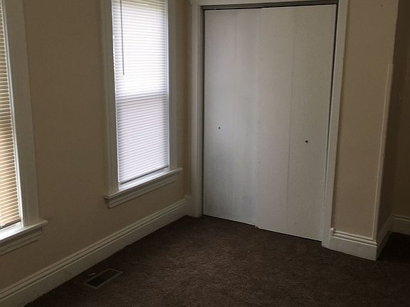 3rd image of 1022 Wadsworth Ave #1