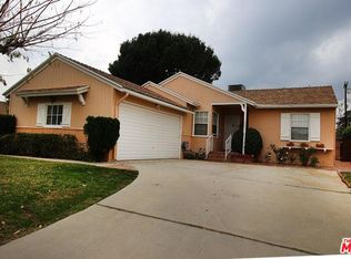 10007 Memory Park Ave, Mission Hills, CA 91345