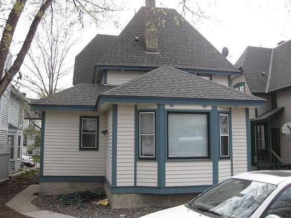 5th image of 417 8th Ave SE #2