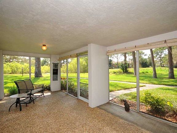 5th image of 1638 Stafford Ln #1203