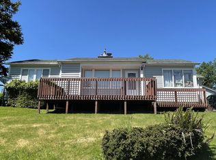 1572 9th St, Astoria, OR 97103