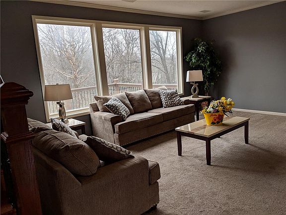 5th image of 5905 N Bedford Ave