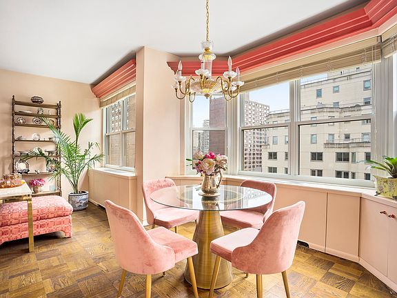 3rd image of 176 E 71st St #17E