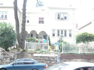 159 Pelham Rd, New Rochelle, NY 10805