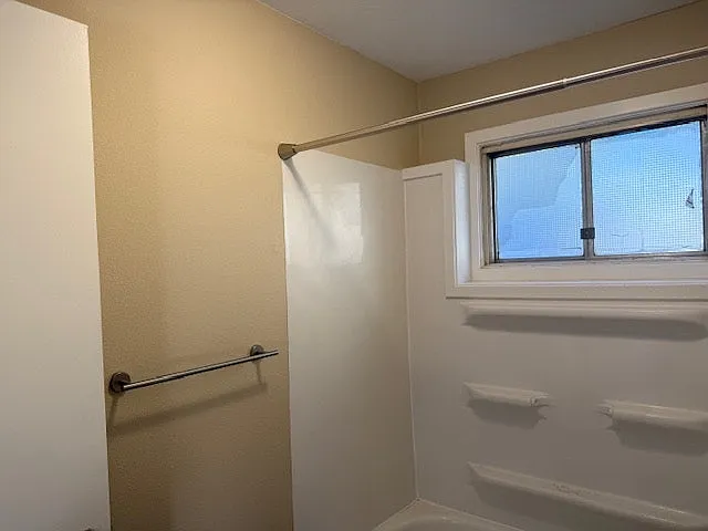 1114 University Dr N #3 — Photo 11