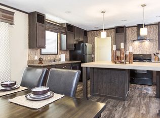 14437 Lawton Sta #505, West Olive, MI 49460