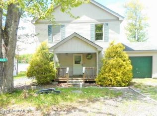 1451 Waterfront Dr, Tobyhanna, PA 18466