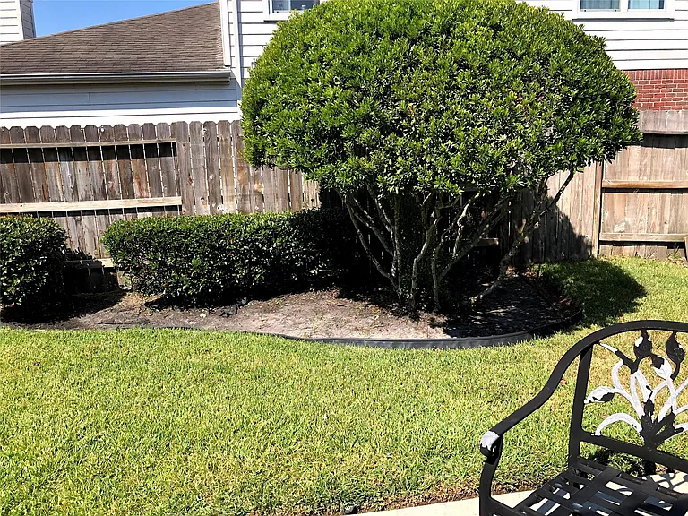 4611 Pin Oak Creek Ln — Photo 22