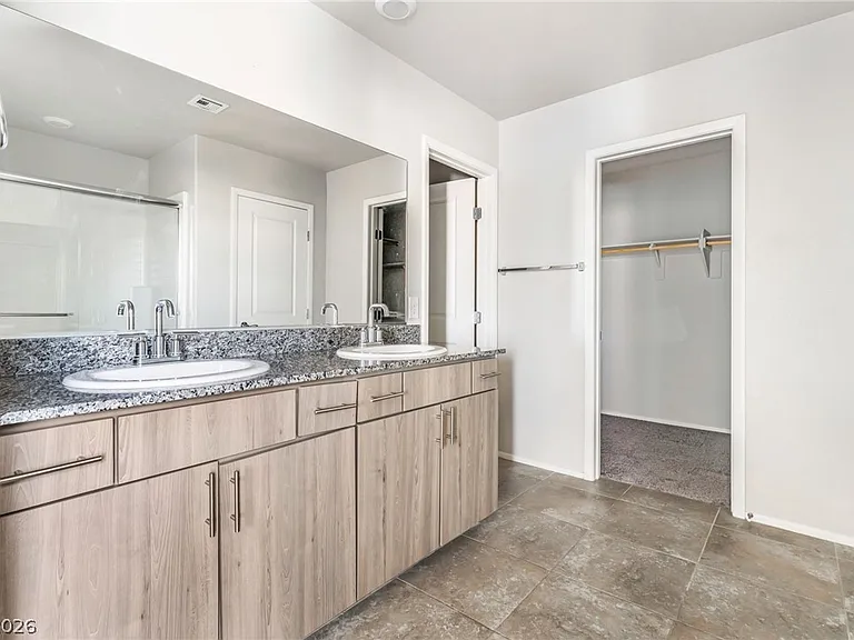 3803 Berenices Ave — Photo 13