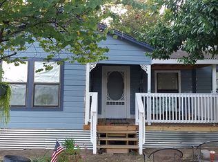 222 N 4th St, Milano, TX 76556
