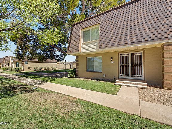 2nd image of 8422 E CHAPARRAL Road