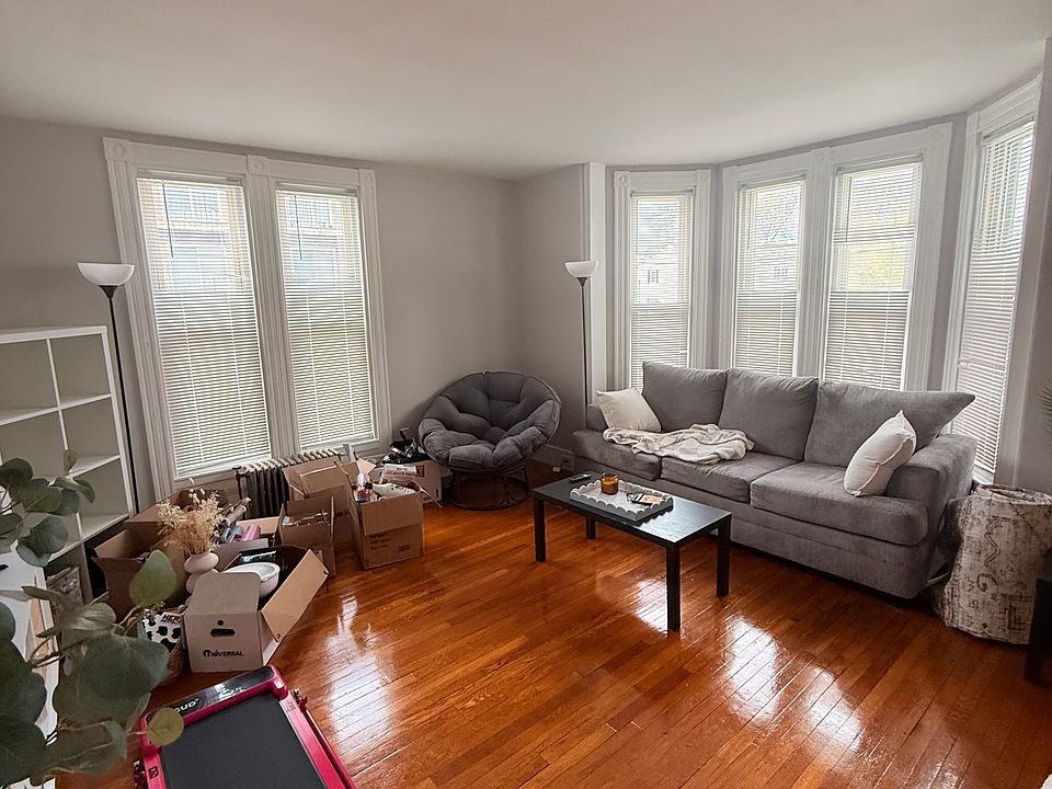 1st image of 42 Pond St #1