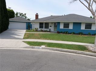 17601 Griffith Cir, Huntington Beach, CA 92649