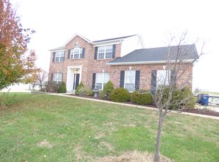 1403 Highland Park Ct, Wentzville, MO 63385