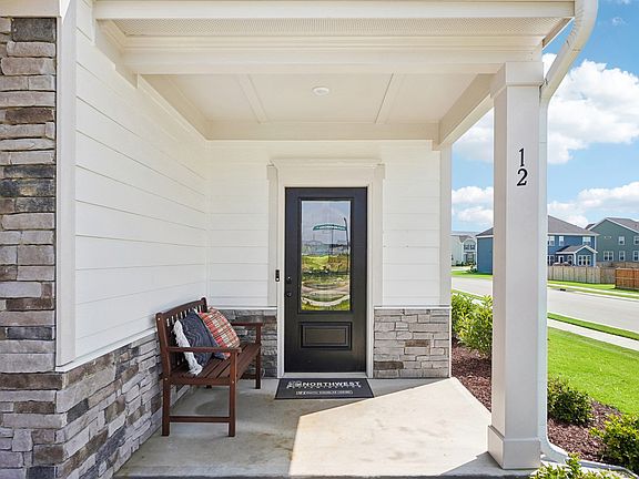 The Greenbrier II - Front Entry