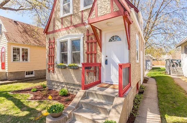 Charming Mini Tudor