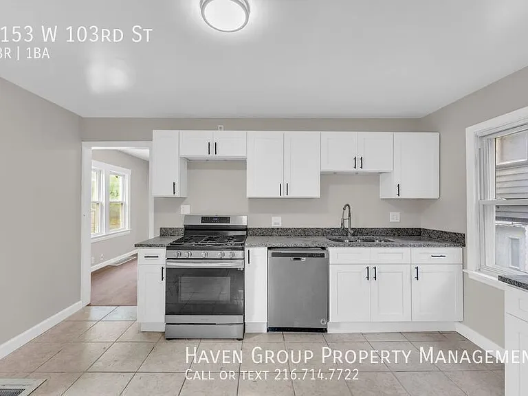 3153 W 103rd St — Photo 11