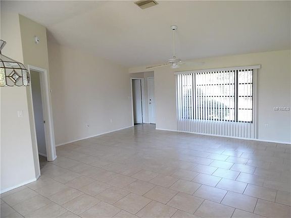 4th image of 23211 Avacado Ave