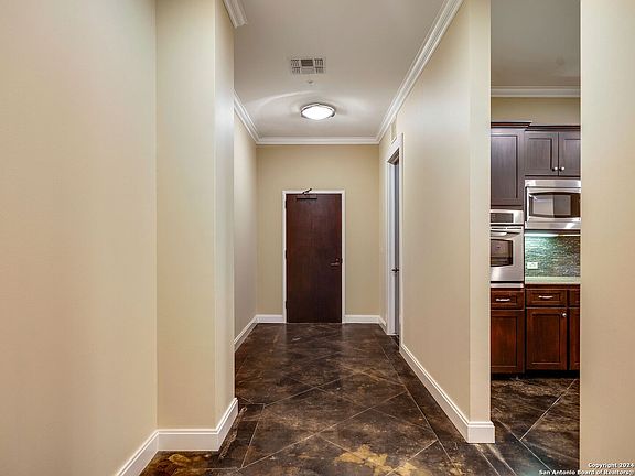 5th image of 230 DWYER AVE #1002
