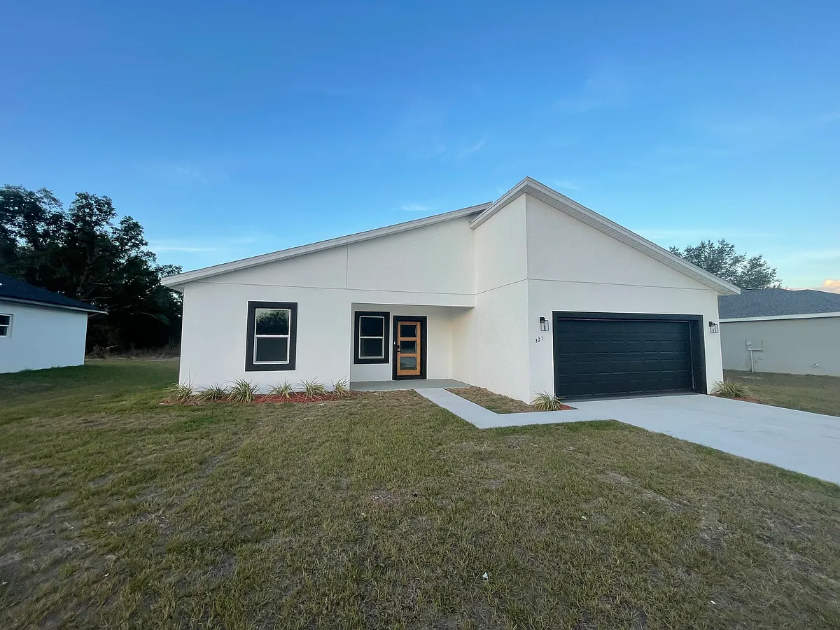 Building Photo - 321 Marion Oaks Trl