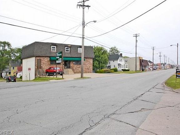 4th image of 536 Cleveland St