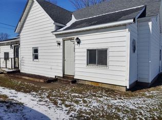 610 E Middle St, Rosedale, IN 47874