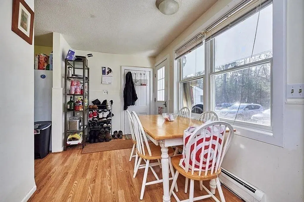 5 bed, $3,350 — Photo 3