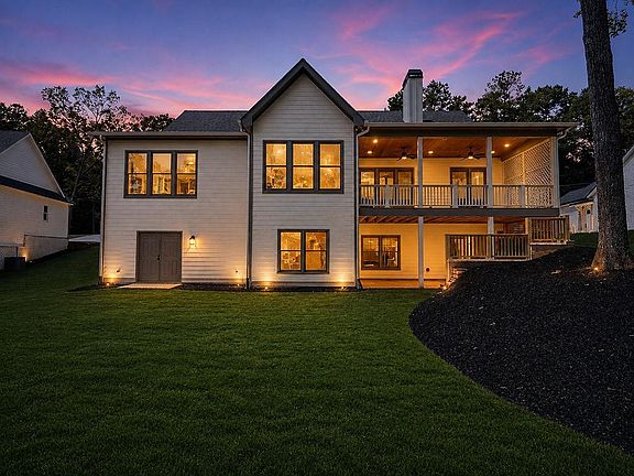 4th image of 167 Pope Dr