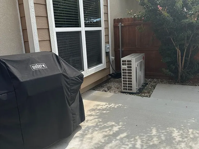 1325 Summerset Ln — Photo 22