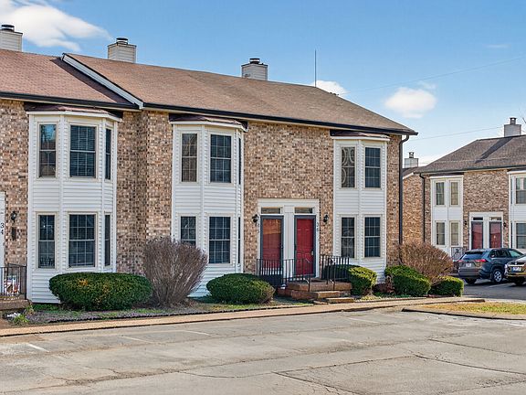 5th image of 250 Sanders Ferry Rd APT 36