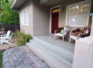 1956 Menalto Ave, Menlo Park, CA 94025