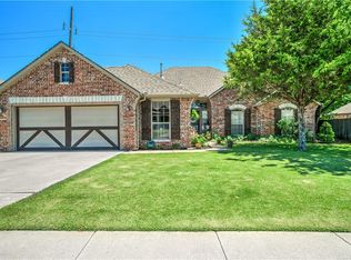 16104 Petaluma Pl, Edmond, OK 73013