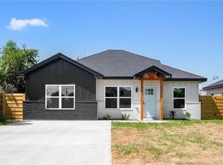 309 S Iowa St, Alton, TX 78573