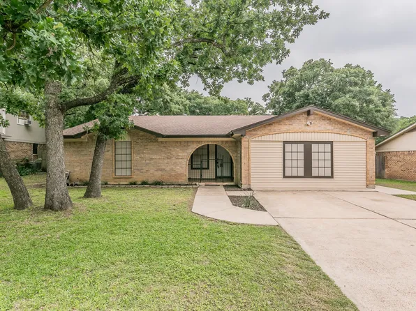 4212 Oak Country Dr, Arlington, TX 76017