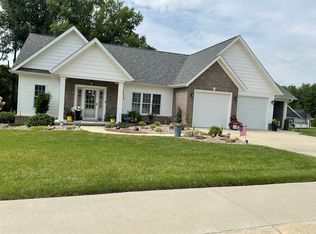 15 Deerfield Ln, Washington, IN 47501