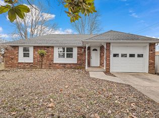 532 S Ventura Ave, Republic, MO 65738