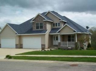 2366 Norwood Ln SW, Rochester, MN 55902