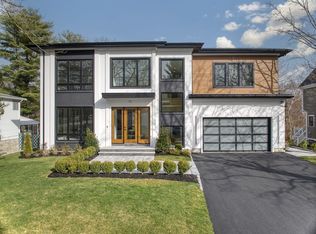 71 Harwich Rd, Newton, MA 02467