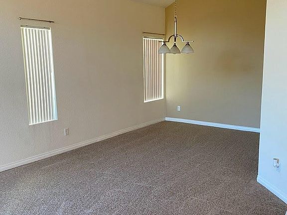 4th image of 1362 Avenida Arana