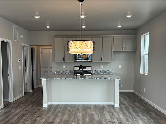 5th image of 2201 Peregrine Drive