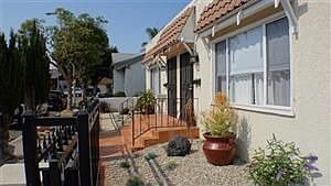3rd image of 1088 Vina Ave