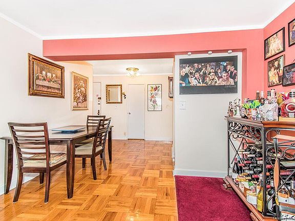 3rd image of 52 Yonkers Ter APT 2M