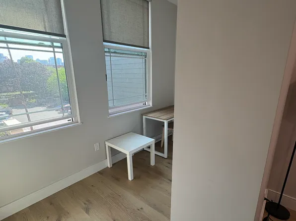 167 Maverick St #2, Boston, MA 02128