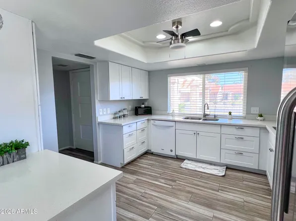 286 LEISURE WORLD --, Mesa, AZ 85206