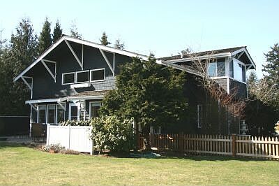 Welcome to 6874 Golf View Dr Lynden WA